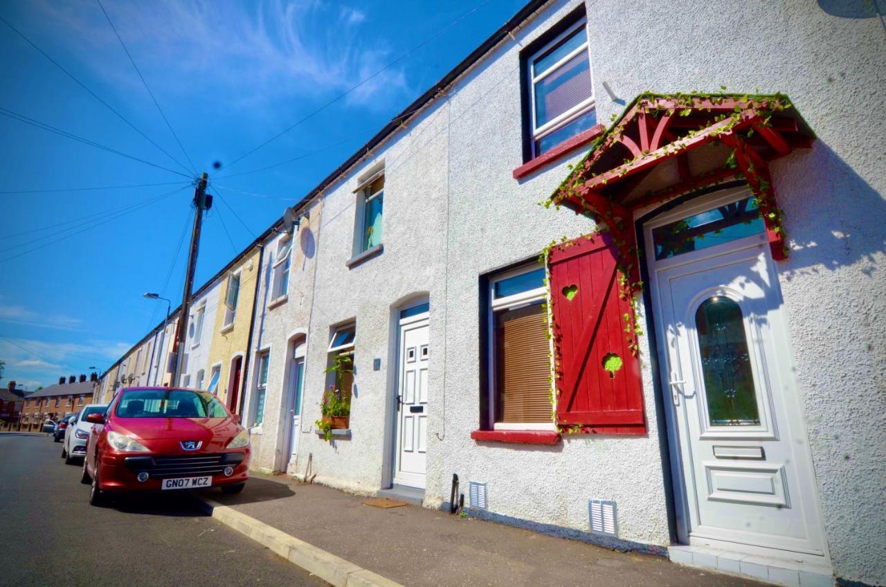 Princess Becfola Holiday Home Belfast Exterior photo